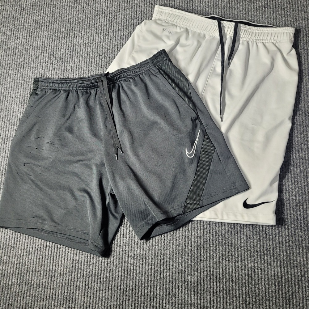 X2 Nike Shorts‎ Men L Dri-Fit Athletic Training Stretch Lightweight Gym Workout